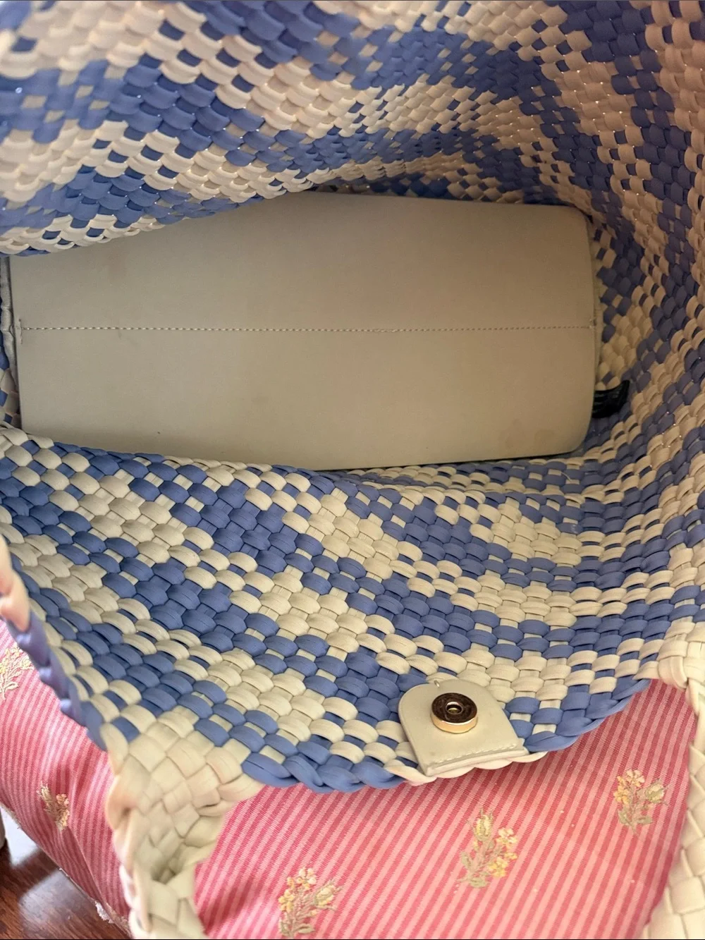 Woven Straw Tote Bag in Blue and Cream